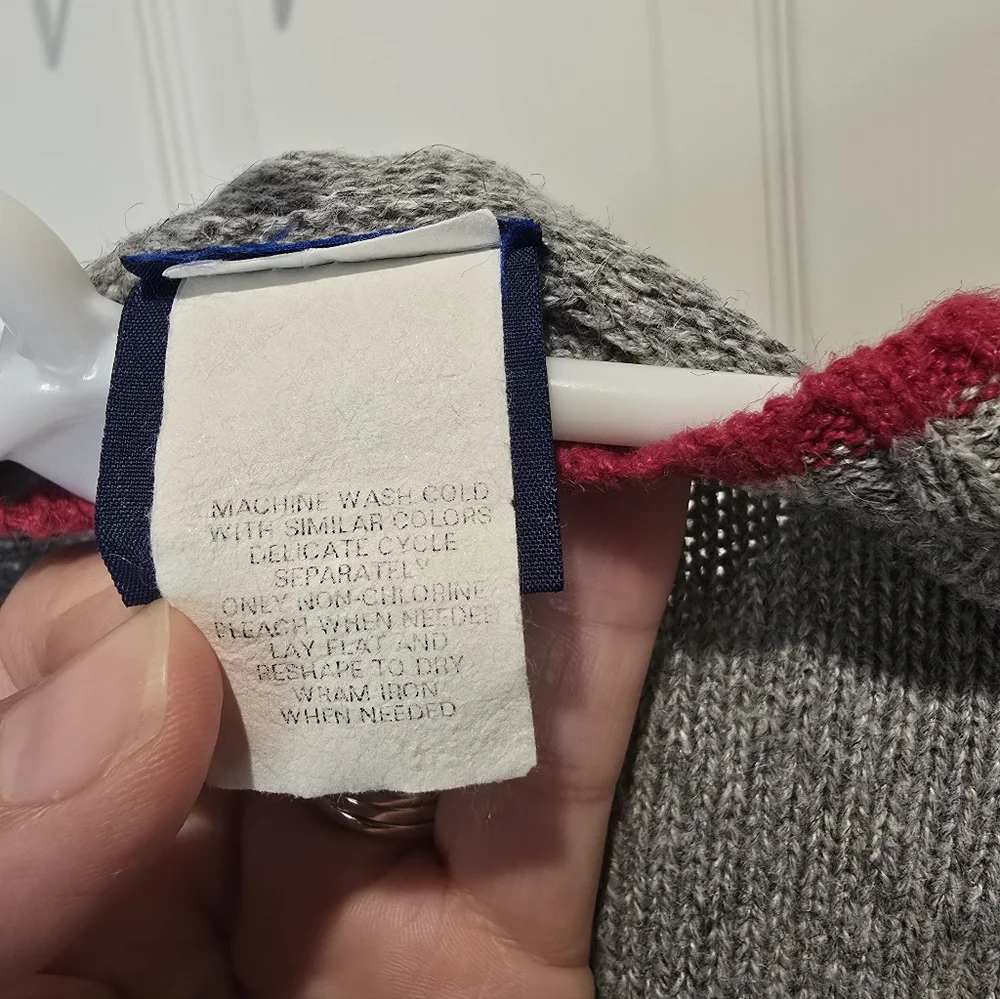 Great Guy Vintage Gray and Red Kids Sweater with Truck Design 18 Months - Picture 7 of 7